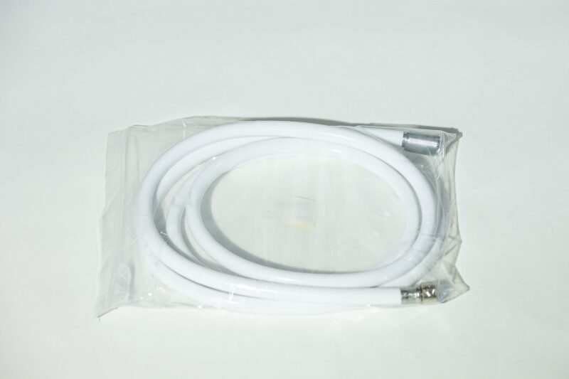 Tubo doccia in PVC Bianco 2.30 mt